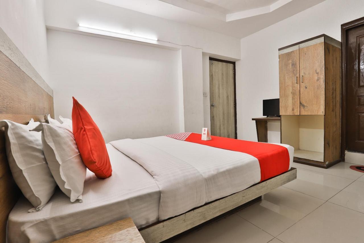 Oyo 8758 Hotel Swagatam Ahmedabad Extérieur photo